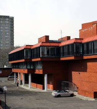 LLanddrillo Menai college